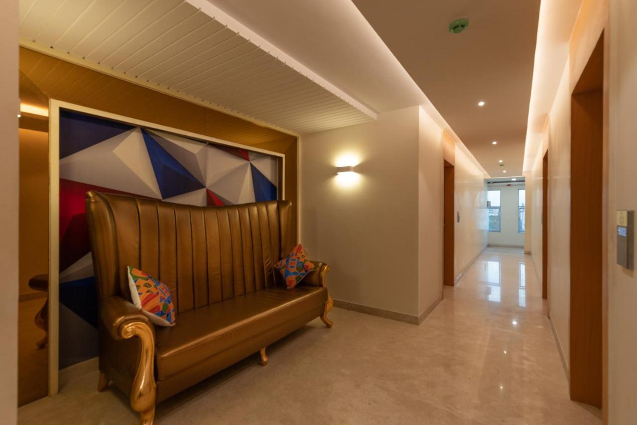 Kvr Capitol Suites Виджаявада Экстерьер фото